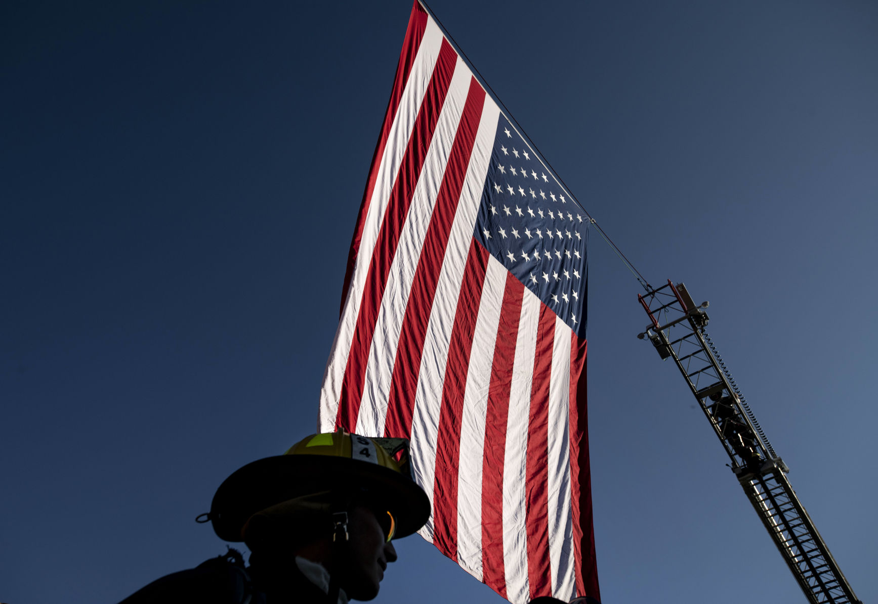 091219-news-redrocksstairclimb 24.jpg